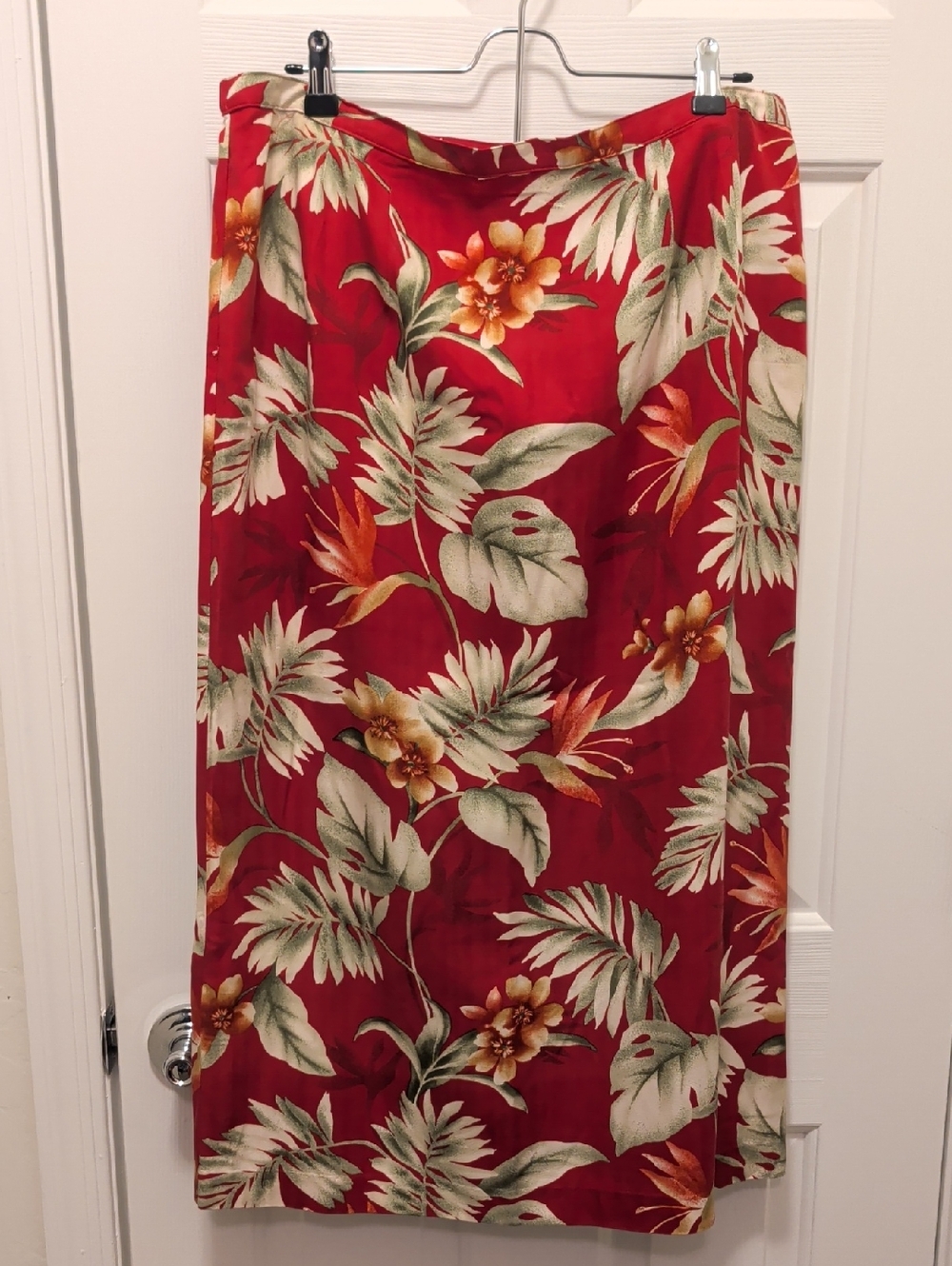 Alfred Dunner Red Floral Midi Skirt